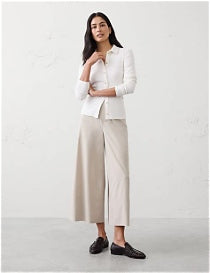 1009 SIZE:XL BANANA REPUBLIC ALMOND WIDE LEG CROP PANT W/ELASTIC DRAWSTRING WAIST AND SIDE POCKETS RTL:$90.00